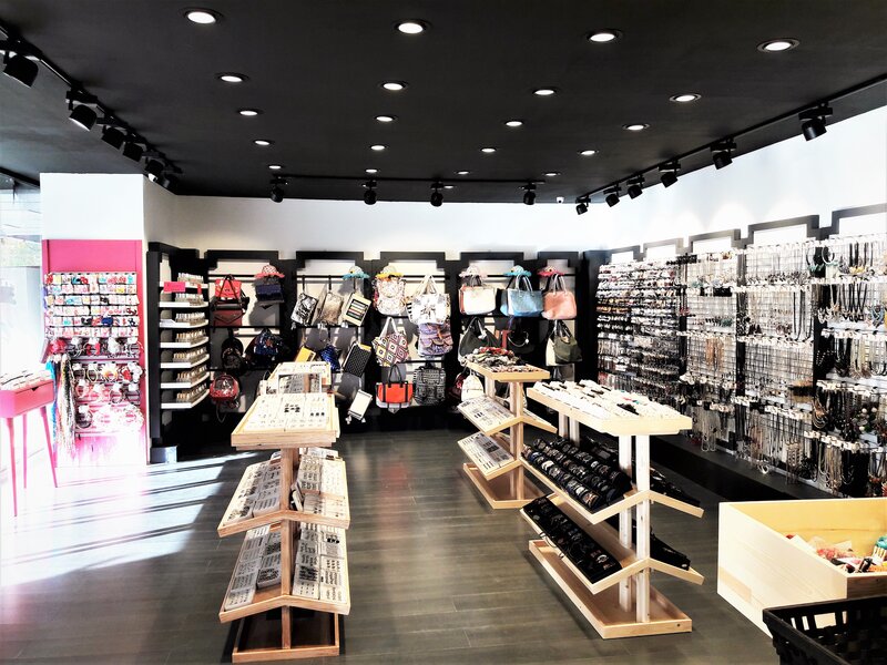 Gheorghe Magheru 12-14, Piata Romana